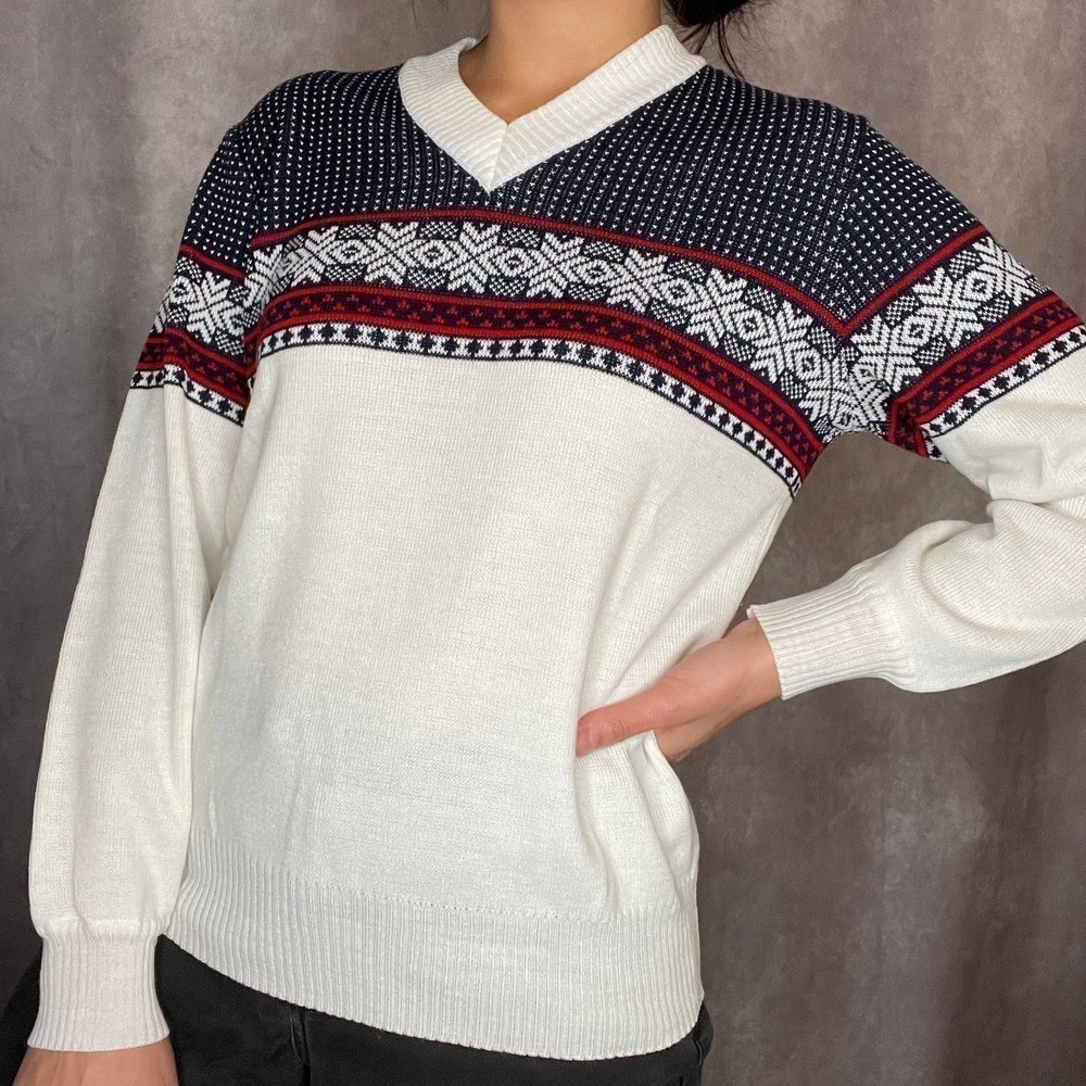 Vintage Sears Vneck Fair Isle Sweater Small / Medium Lightweight Red White Blue